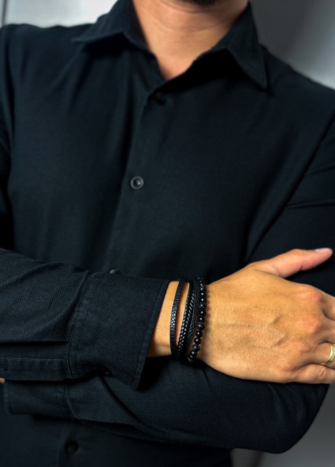 Czarna bransoletka rzemykowa ze skóry ekologicznej i skały wulkanicznej