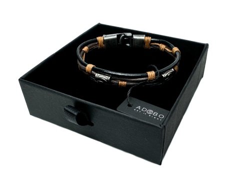 Brązowa bransoletka rzemykowa ze skóry ekologicznej i stali nierdzewnej, w stylu nordyckim