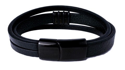 Czarna bransoletka rzemykowa ze skóry ekologicznej i zdobieniami ze stali nierdzewnej
