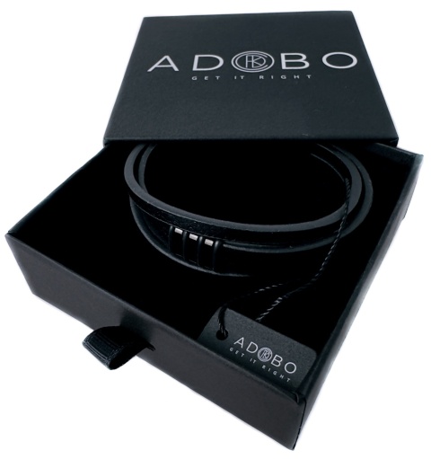 Czarna bransoletka rzemykowa ze skóry ekologicznej i zdobieniami ze stali nierdzewnej