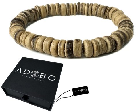 Beżowa drewniana bransoletka wykonana z łupiny jasnego kokosa