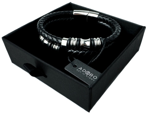 Czarna bransoletka rzemykowa ze skóry ekologicznej i stali nierdzewnej, z ozdobnymi koralikami