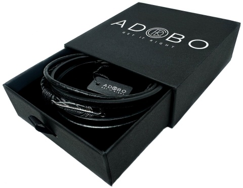 Czarna bransoletka rzemykowa ze skóry ekologicznej, z ptasim piórem ze stali nierdzewnej