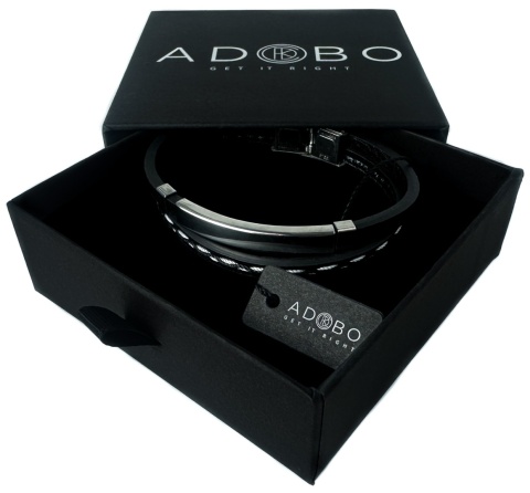 Czarna bransoletka rzemykowa ze skóry ekologicznej i zdobieniami ze stali nierdzewnej