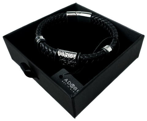 Czarna bransoletka rzemykowa ze skóry ekologicznej i zdobieniami ze stali nierdzewnej