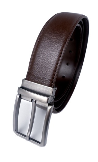 Męski, brązowy pasek z klasyczną, grafitową klamrą