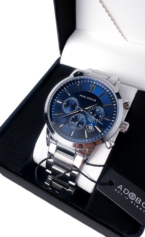 Zegarek męski z bransoletą ze stali nierdzewnej i chronografem