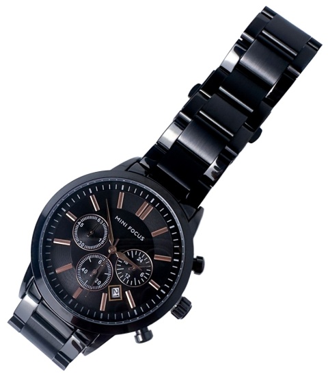 Zegarek męski z bransoletą ze stali nierdzewnej i chronografem