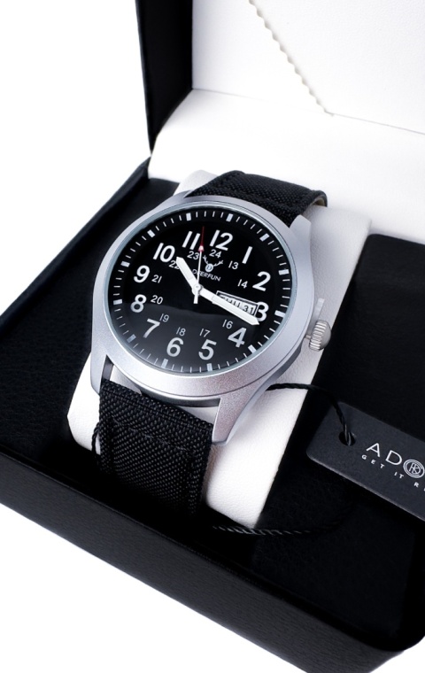 Zegarek męski z czarnym, parcianym paskiem